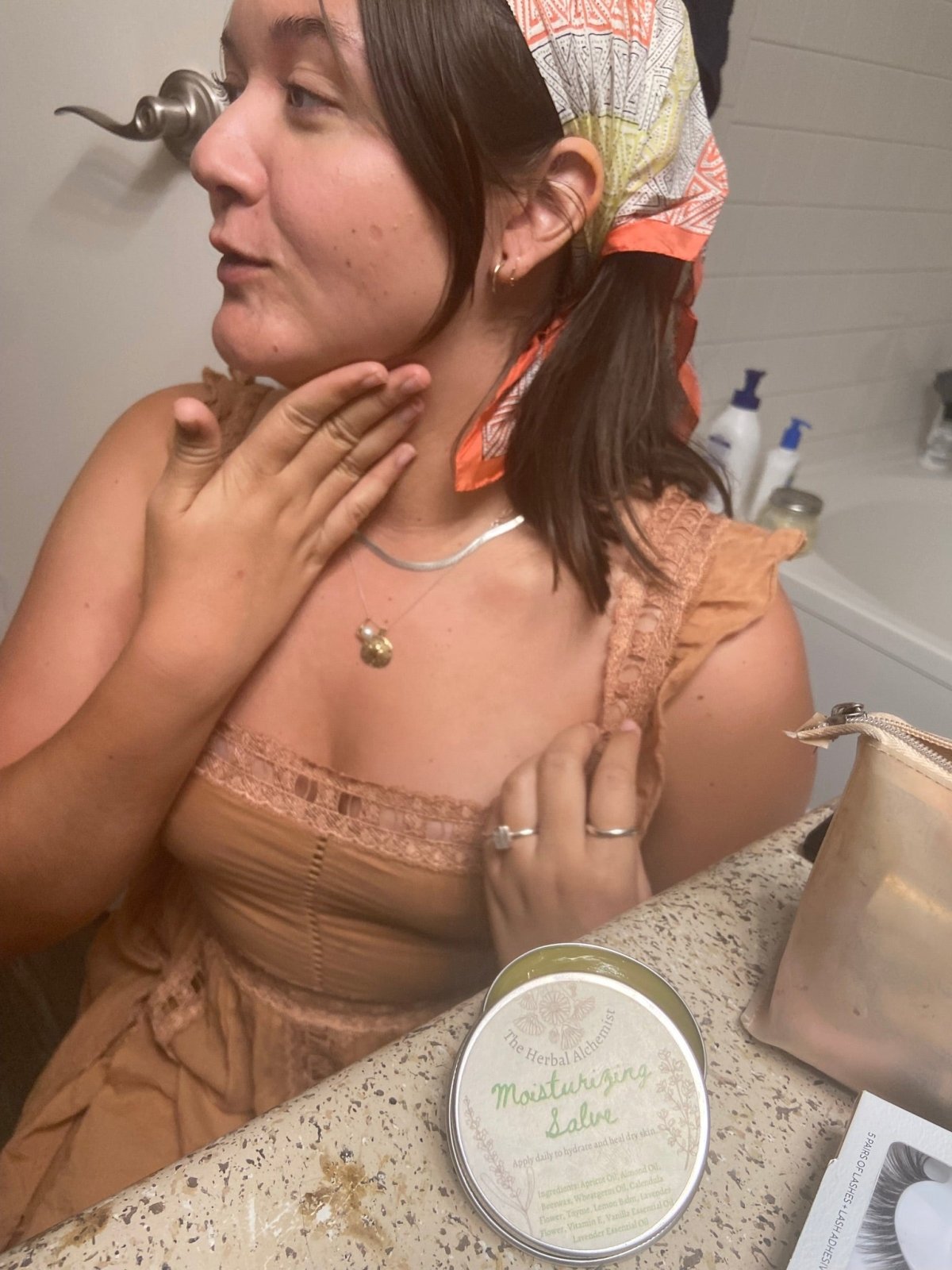 Moisturizing Salve - Salve - The Herbal Alchemist